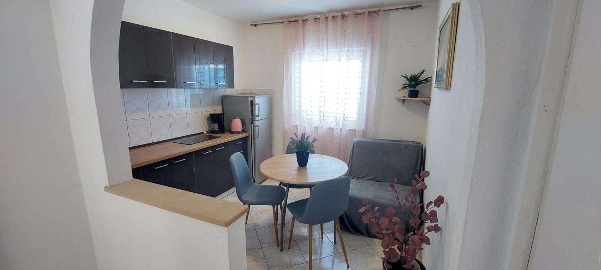 Apartments Mestral Baška Voda Buitenkant foto